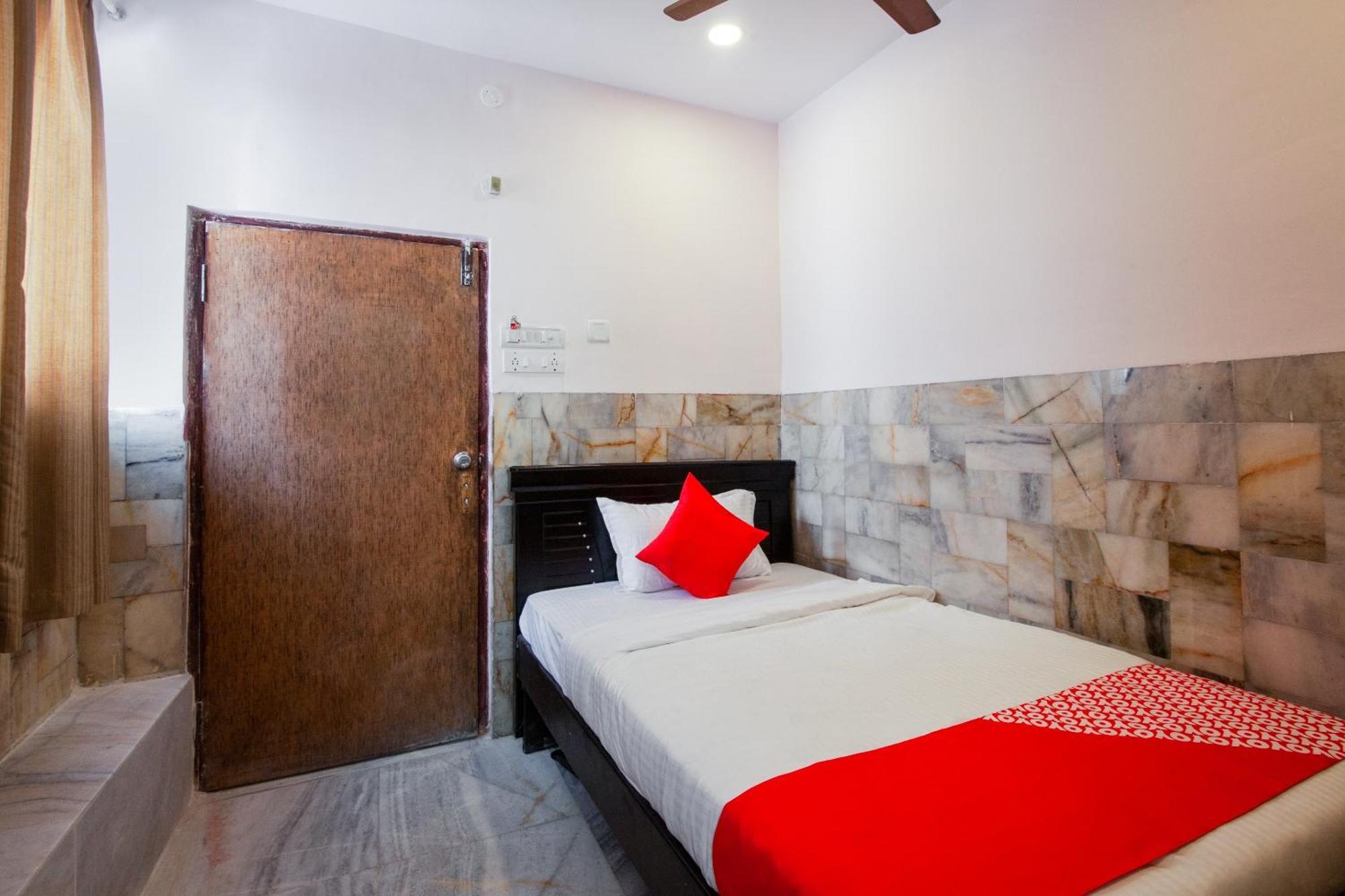 Super Hotel O Holiday Rani Gunj Opp Punjab National Bank Secundurabad Extérieur photo